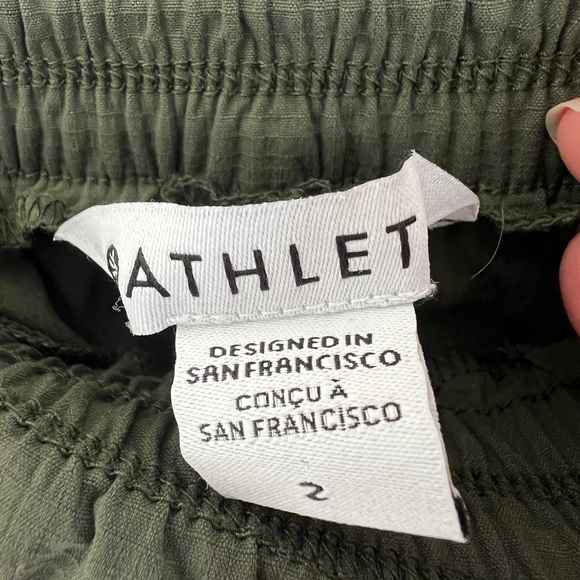 ATHLETA trekkie pants olive green athleisure joggers / size 2 - Picture 5 of 9